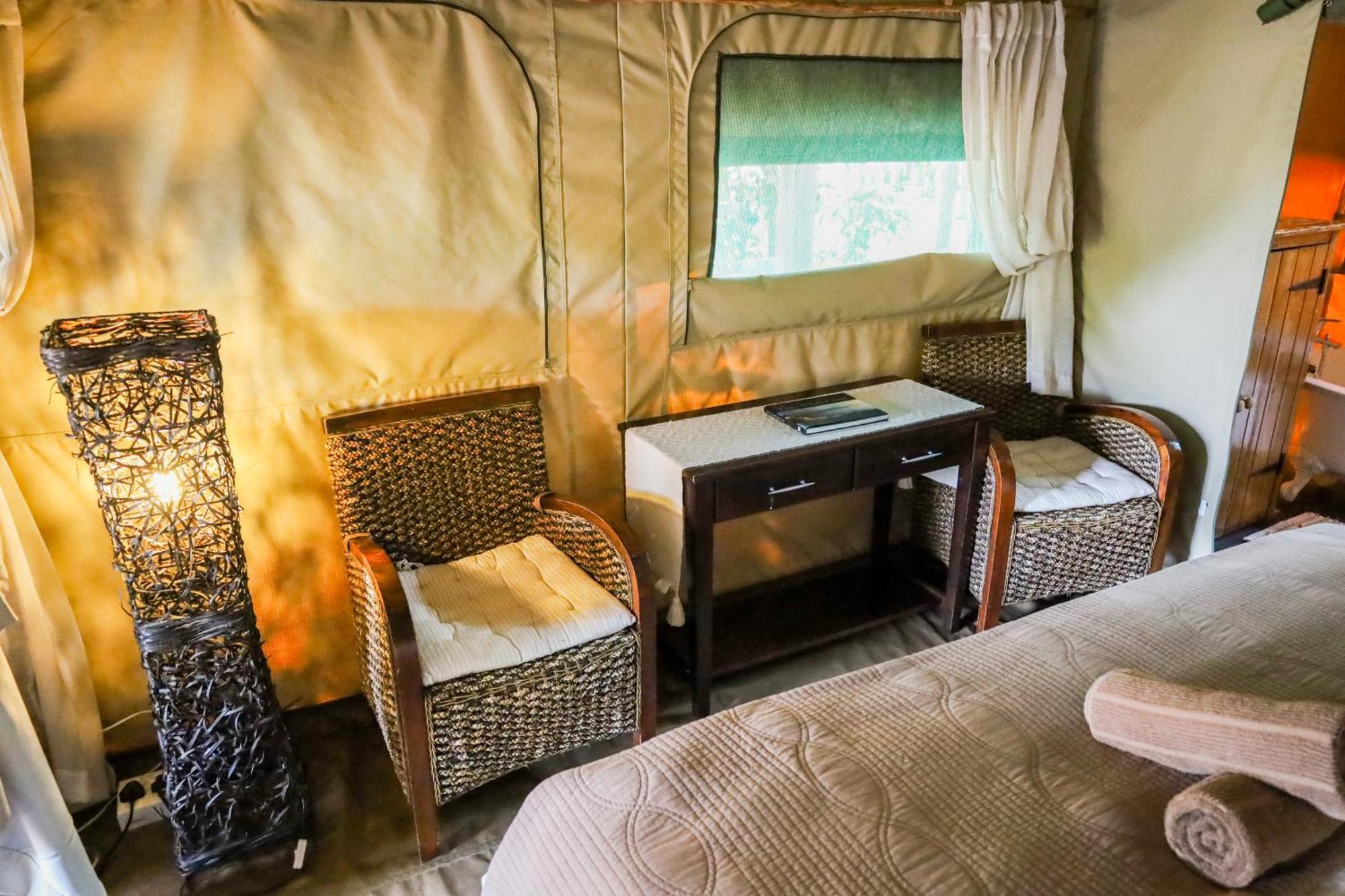 Otium Oasis Glamping & Camping Hartebeesrivier Exterior photo